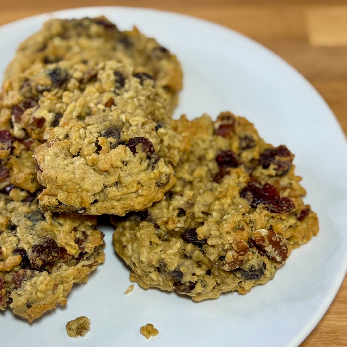 Oatmeal Raisin w/Cranberries & Pecans - Premier Collection