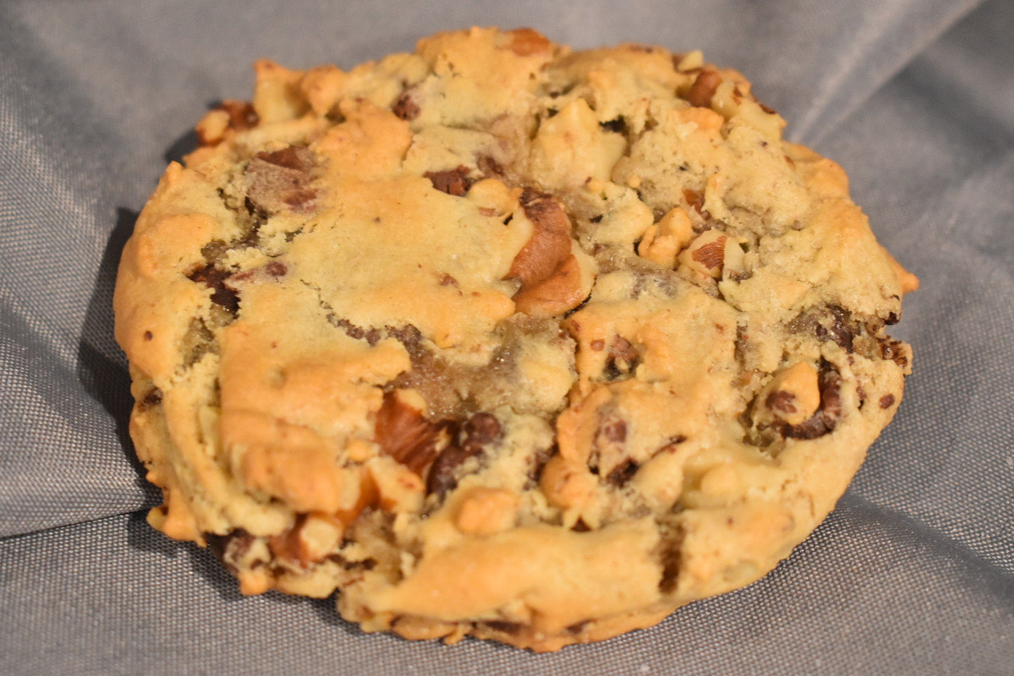 Chocolate Chip w/Walnuts